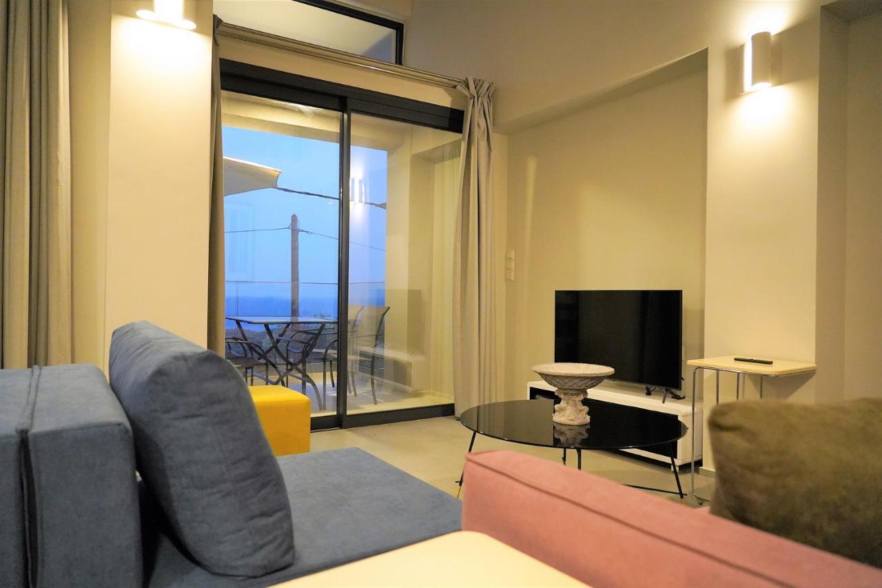Moonlight Suites ปาร์กา ภายนอก รูปภาพ