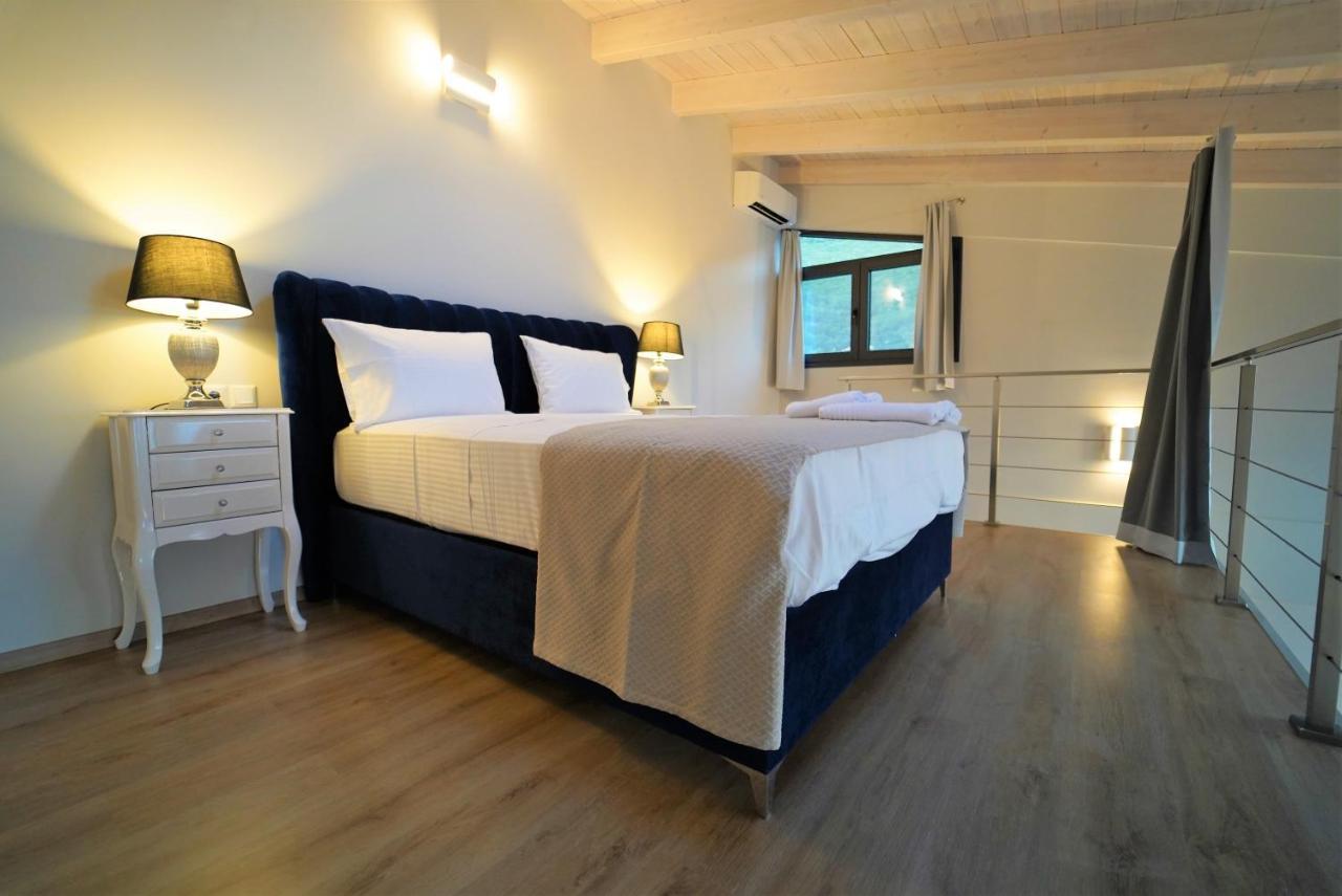 Moonlight Suites ปาร์กา ภายนอก รูปภาพ
