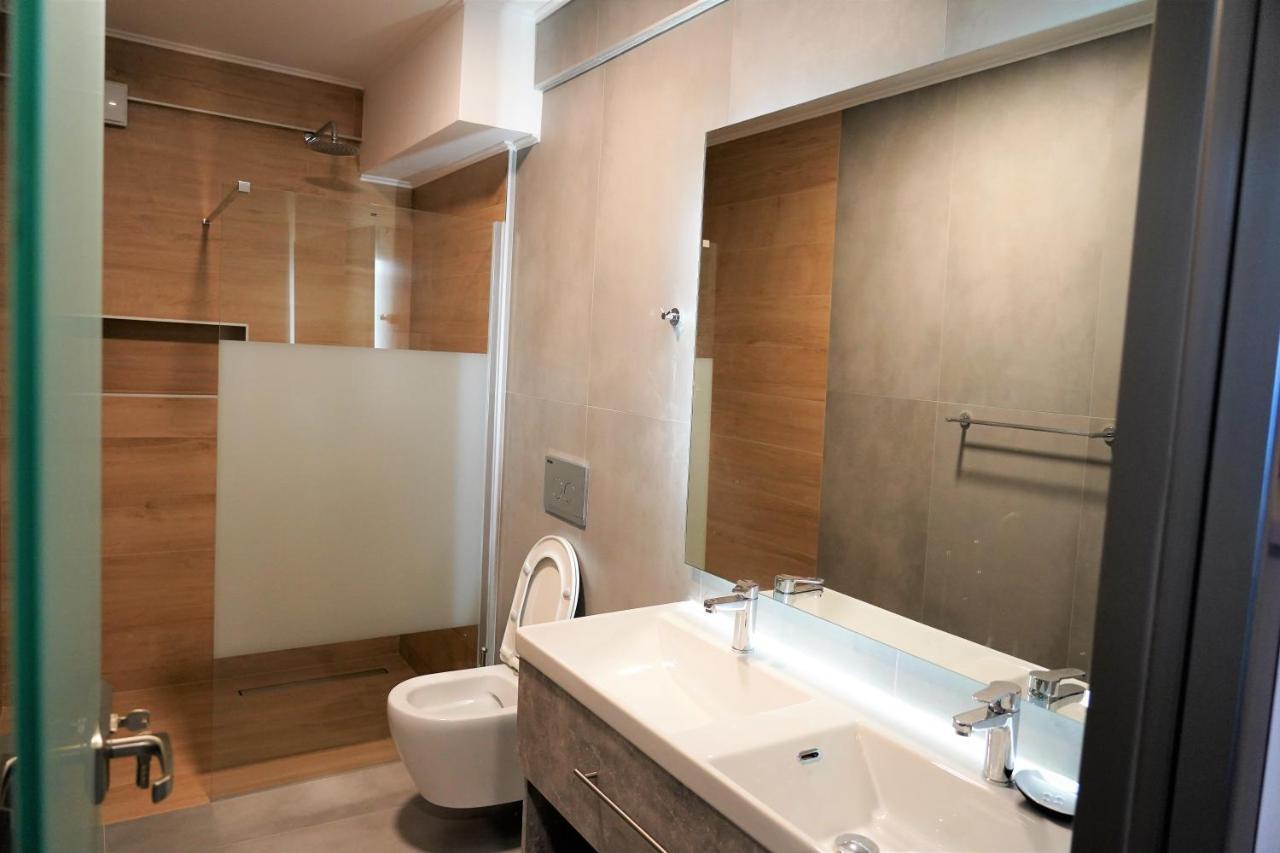 Moonlight Suites ปาร์กา ภายนอก รูปภาพ