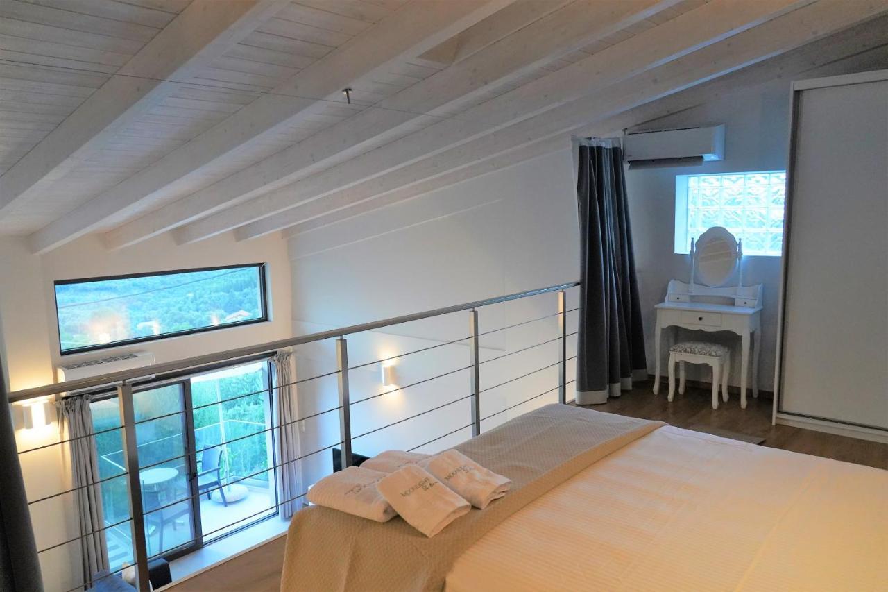 Moonlight Suites ปาร์กา ภายนอก รูปภาพ