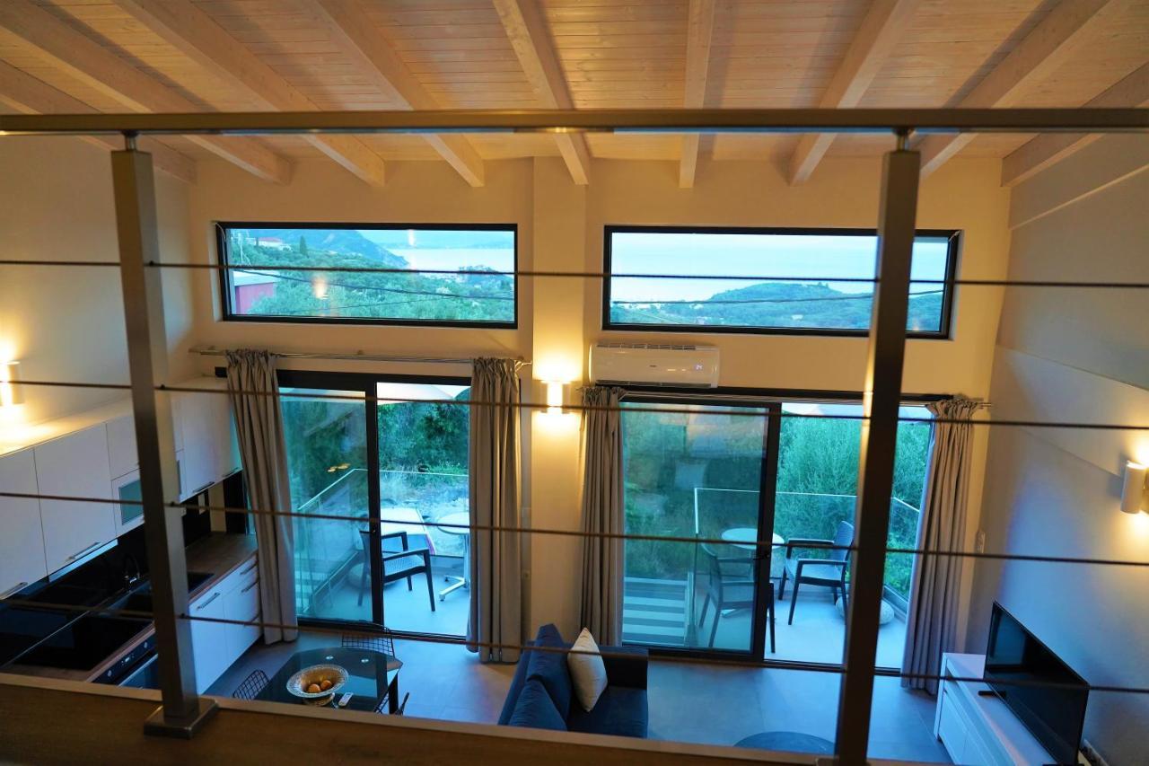 Moonlight Suites ปาร์กา ภายนอก รูปภาพ
